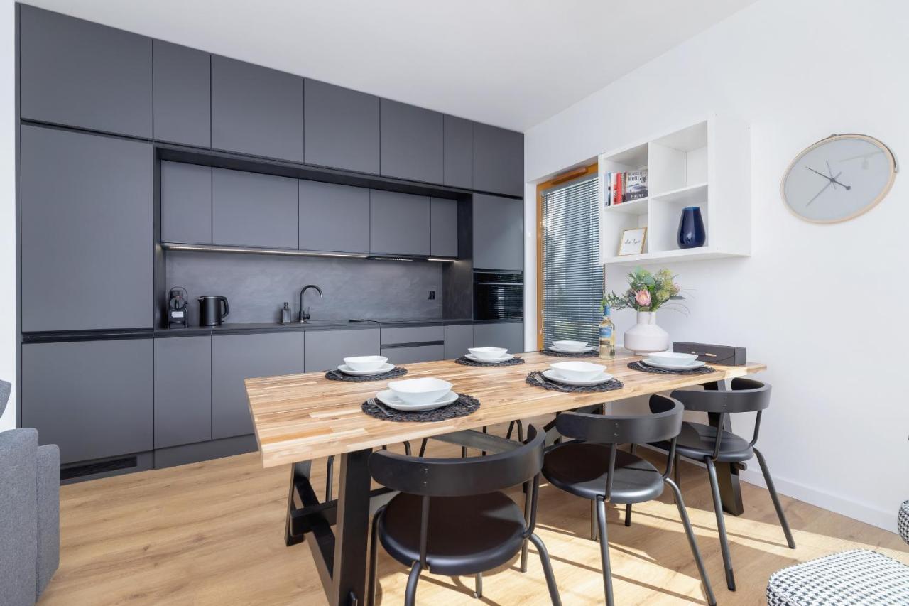 Luxurious Apartment Rakowicka Krakow By Renters Prestige Esterno foto