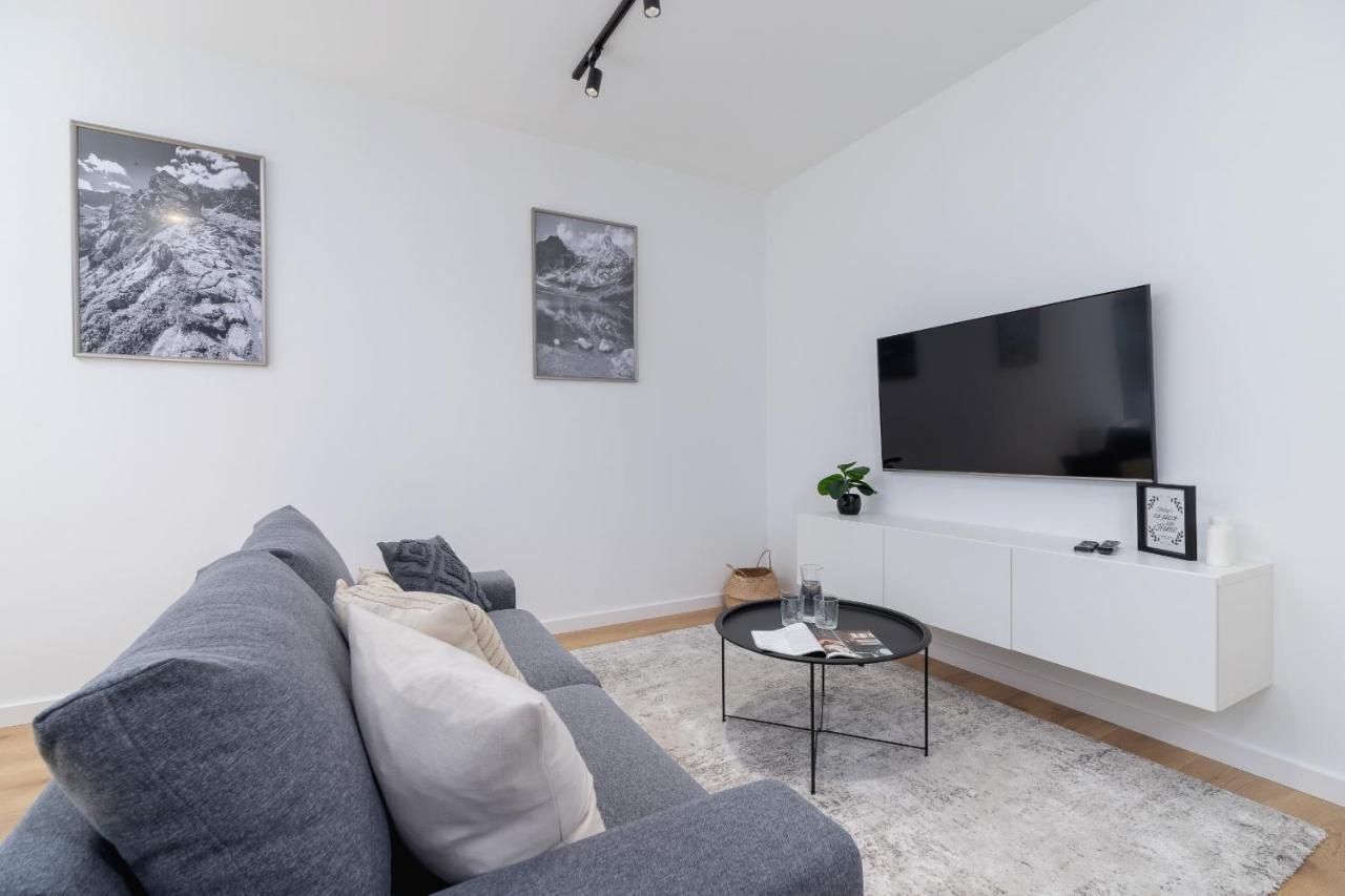 Luxurious Apartment Rakowicka Krakow By Renters Prestige Esterno foto