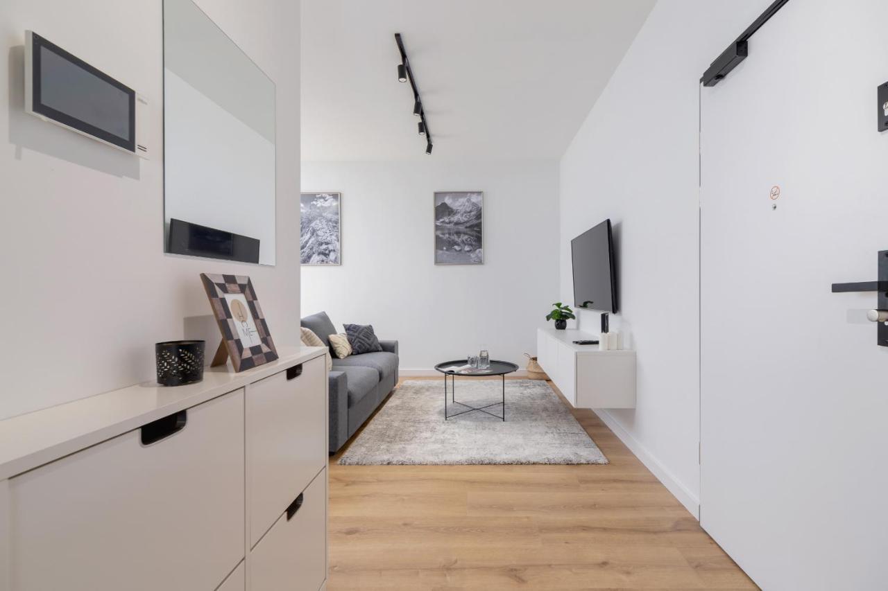Luxurious Apartment Rakowicka Krakow By Renters Prestige Esterno foto