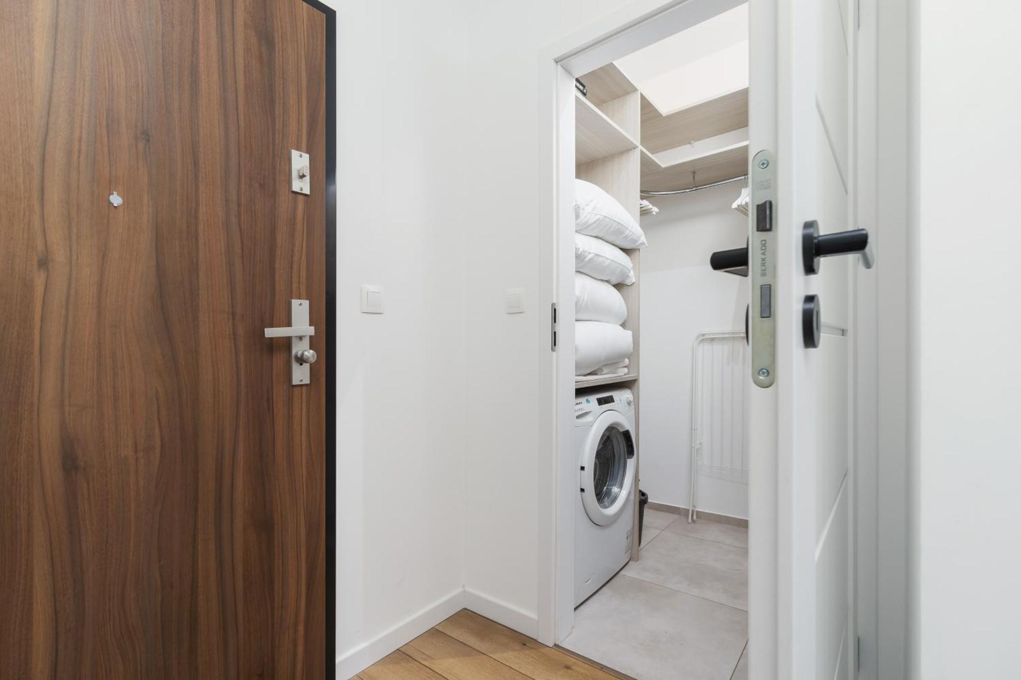 Luxurious Apartment Rakowicka Krakow By Renters Prestige Esterno foto